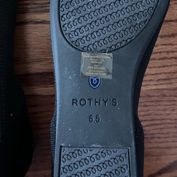 Black and blue Rothy’s! - Picture 3 of 3